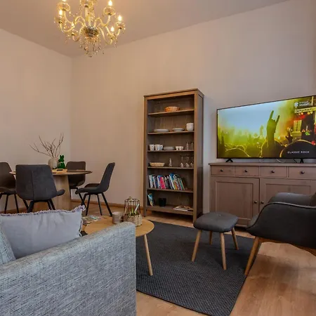 Bergmann Für 2 Gäste 45 M2 - Direkt Im Zentrum * Schneeberg (Saxony)